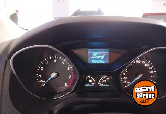 Autos - Ford FOCUS 1.6 S 4P 2017 Nafta 123000Km - En Venta