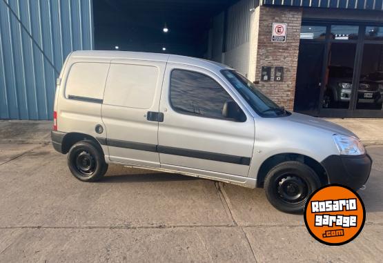 Utilitarios - Citroen Berlingo Furgon 2016 Diesel 122000Km - En Venta