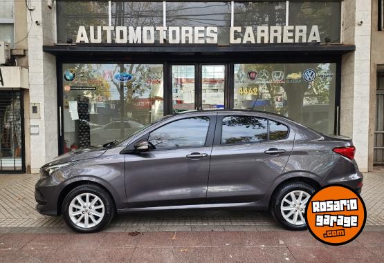 Autos - Fiat Cronos drive pack plus 2022 Nafta 80000Km - En Venta