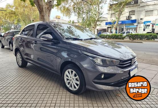 Autos - Fiat Cronos drive pack plus 2022 Nafta 80000Km - En Venta