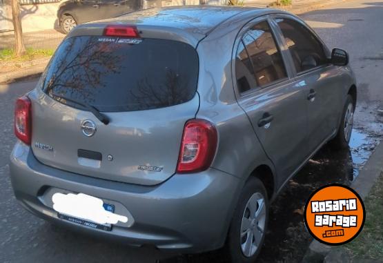 Autos - Nissan March 2020 Nafta 80000Km - En Venta