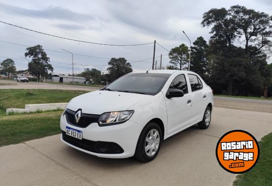 Autos - Renault Logan Authentique Plus1.6 2018 Nafta 83700Km - En Venta