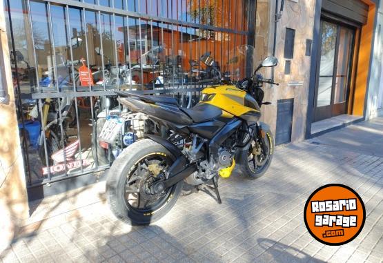 Motos - Bajaj ROUSER NS 200 2018 Nafta 29000Km - En Venta