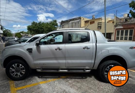 Camionetas - Ford Ranger TDI 4X4 2021 Diesel 99000Km - En Venta