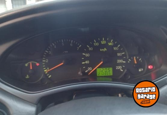 Autos - Ford Focus Ghia 2005 Diesel 212000Km - En Venta