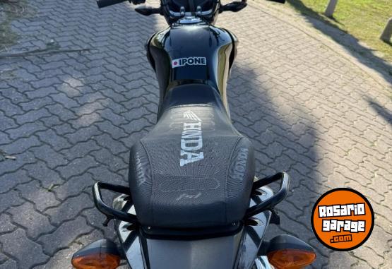 Motos - Honda titan 2019 Nafta 17000Km - En Venta