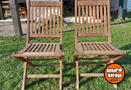 Hogar - LIQUIDO 2 SILLAS PEGABLES DE MADERA - En Venta