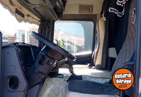 Camiones y Grúas - Scania P340 tractor 2012 - En Venta