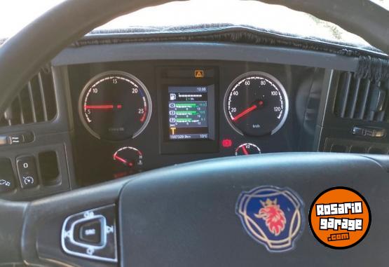 Camiones y Grúas - Scania P340 tractor 2012 - En Venta