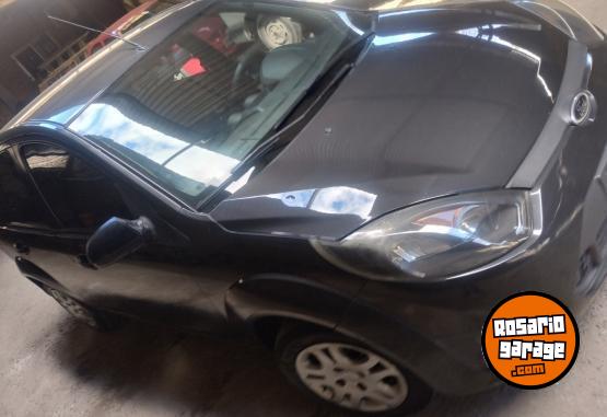 Autos - Ford Fiesta Max 2011 Nafta 160000Km - En Venta