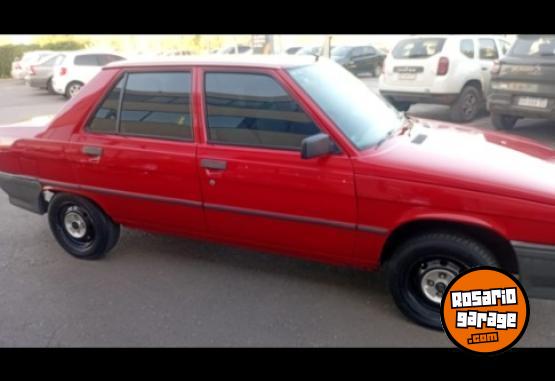 Autos - Renault 9 1993 Nafta 125000Km - En Venta