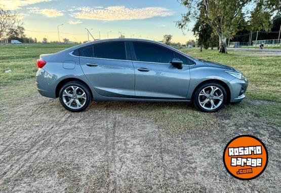 Autos - Chevrolet CRUZE 4P PREMIER AT 2021 Nafta 100000Km - En Venta
