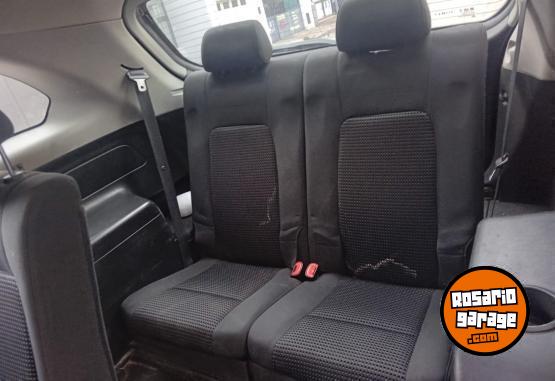 Autos - Chevrolet Captiva LS 2016 Nafta 163000Km - En Venta