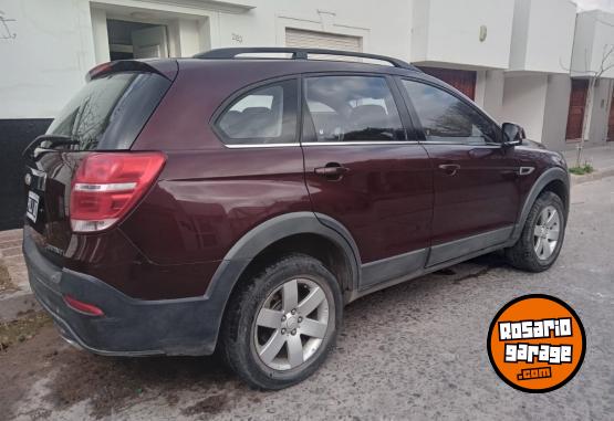 Autos - Chevrolet Captiva LS 2016 Nafta 163000Km - En Venta