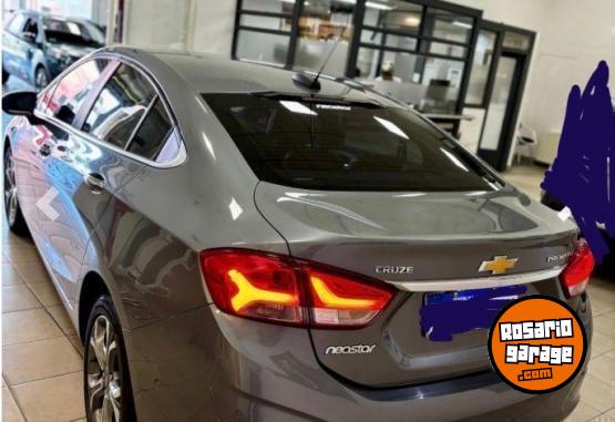 Autos - Chevrolet Cruze Premier AT 2021 2021 Nafta 124000Km - En Venta