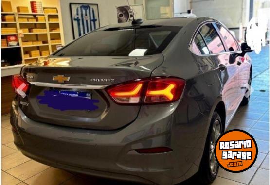 Autos - Chevrolet Cruze Premier AT 2021 2021 Nafta 124000Km - En Venta