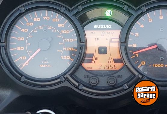 Motos - Suzuki V-Strom 2011 Nafta 36000Km - En Venta