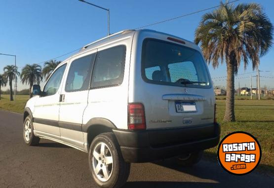 Utilitarios - Peugeot Partner Patagónica 1.6Hdi 2017 Diesel 195000Km - En Venta