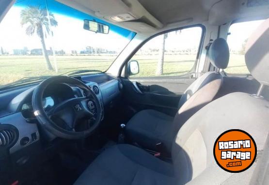 Utilitarios - Peugeot Partner Patagónica 1.6Hdi 2017 Diesel 195000Km - En Venta