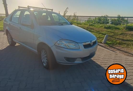 Autos - Fiat Siena el 2013 GNC 200000Km - En Venta