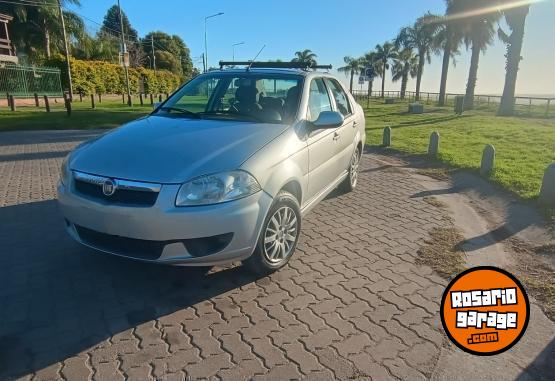 Autos - Fiat Siena el 2013 GNC 200000Km - En Venta