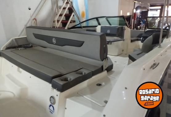 Embarcaciones - BERMUDA DISCOVERY 230 + YAMAHA 300HP GETX - En Venta