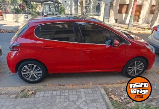 Autos - Peugeot 208 Feline 2017 Nafta 90000Km - En Venta