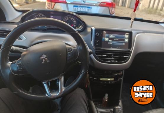 Autos - Peugeot 208 Feline 2017 Nafta 90000Km - En Venta