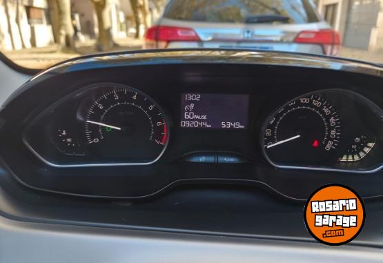 Autos - Peugeot 208 Feline 2017 Nafta 90000Km - En Venta