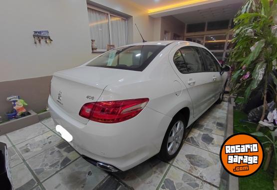 Autos - Peugeot 408 HDI 2017 Diesel 98000Km - En Venta