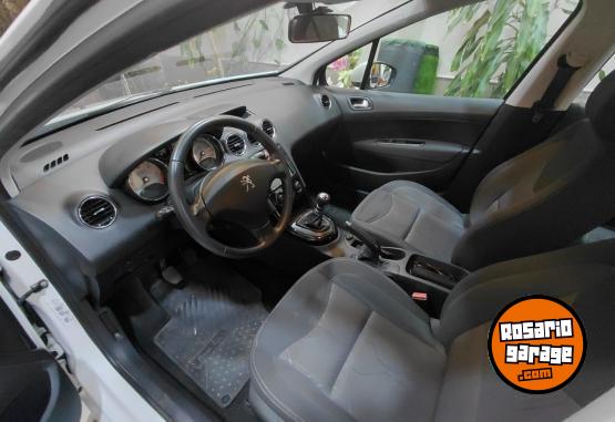 Autos - Peugeot 408 HDI 2017 Diesel 98000Km - En Venta