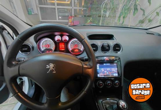 Autos - Peugeot 408 HDI 2017 Diesel 98000Km - En Venta