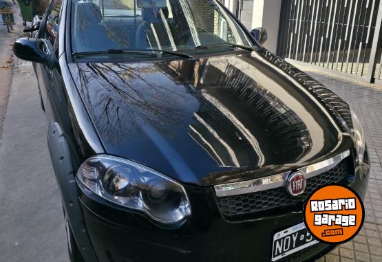 Utilitarios - Fiat Strada Trekking 2014 Nafta 142000Km - En Venta