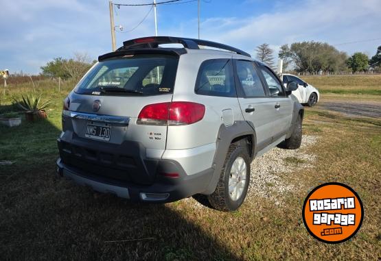 Autos - Fiat PALIO ADVENTURE LOCKER 2014 Nafta 149000Km - En Venta
