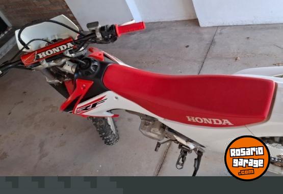 Motos - Honda CRF 230 2017 Nafta 111Km - En Venta