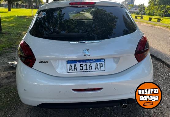 Autos - Peugeot 208 allure 308 gol fiesta 2016 Nafta 45000Km - En Venta