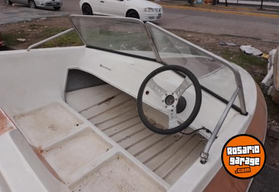 Embarcaciones - VENDO O PERMUTO. Lancha Paglietini chiquilina - En Venta