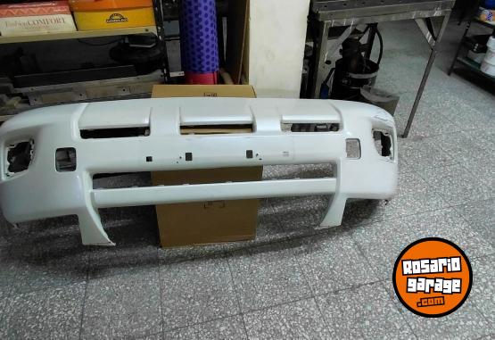 Accesorios para Autos - Paragolpe delantero Toyota rav4 - En Venta