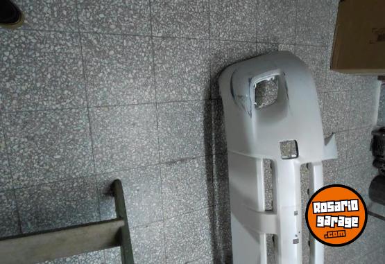 Accesorios para Autos - Paragolpe delantero Toyota rav4 - En Venta