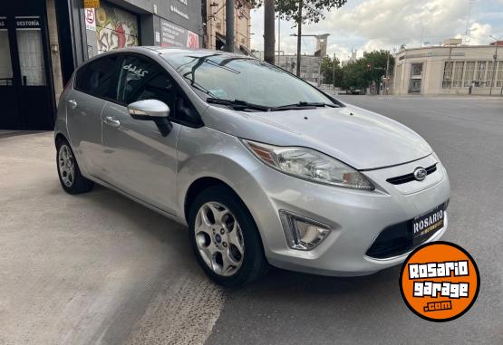 Autos - Ford Fiesta Titanium 2011 Nafta 125000Km - En Venta