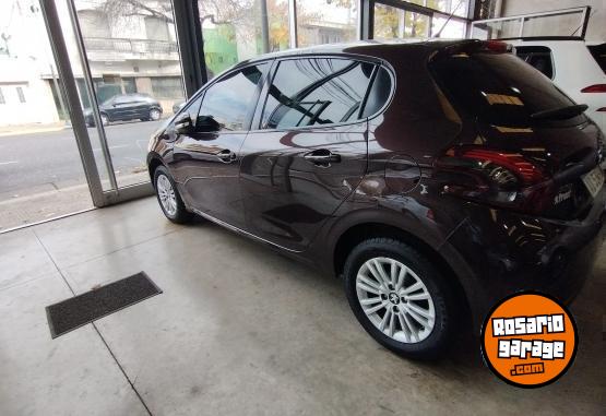 Autos - Peugeot 208 1.6 navegador 2019 Nafta - En Venta