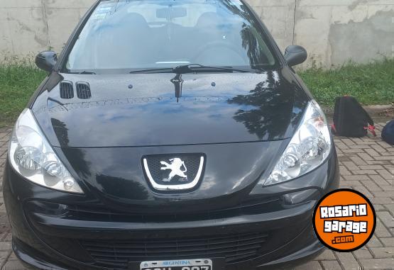 Autos - Peugeot 207 2014 Nafta 150000Km - En Venta