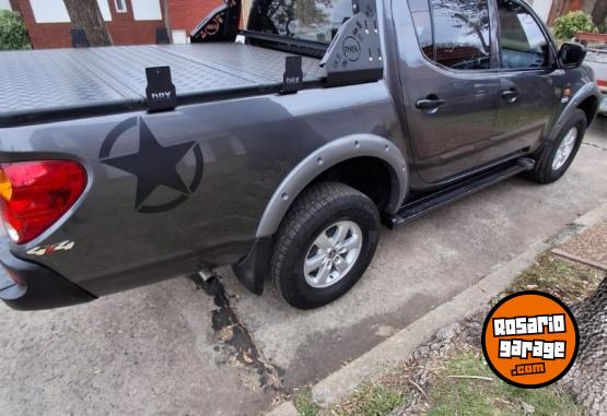Camionetas - Mitsubishi L200 2016 Diesel 110000Km - En Venta