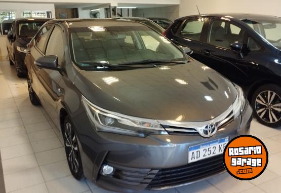 Autos - Toyota Corolla SEG 2018 Nafta 133000Km - En Venta