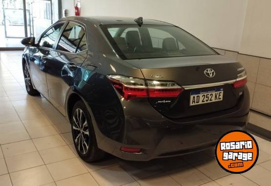 Autos - Toyota Corolla SEG 2018 Nafta 133000Km - En Venta