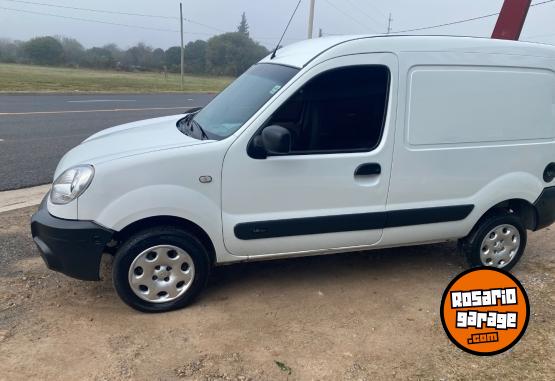 Utilitarios - Renault Kangoo || confort 1.6 2013 Nafta 205000Km - En Venta