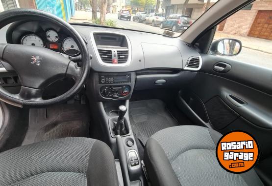 Utilitarios - Peugeot Hoggar XS 2013 Nafta 121000Km - En Venta