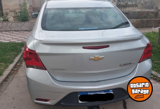 Autos - Chevrolet Prisma LTZ AT 2017 Nafta 120000Km - En Venta