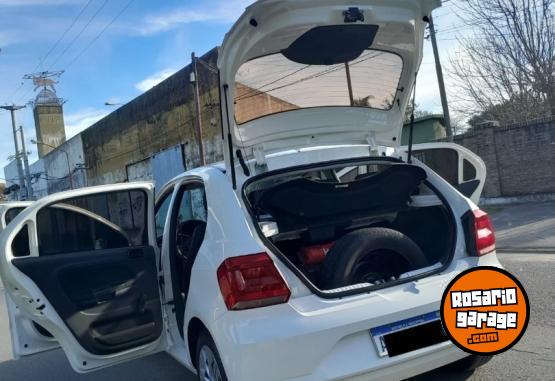 Autos - Volkswagen GOL TREND 2022 GNC 58500Km - En Venta