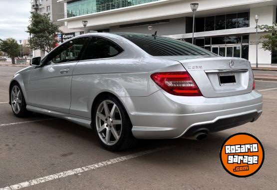Autos - Mercedes Benz C250 2013 Nafta 118000Km - En Venta